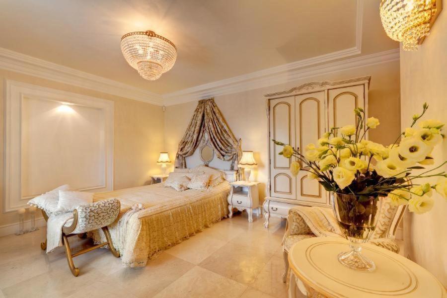 Saint-Jeannet  Villa Gloria חדר תמונה